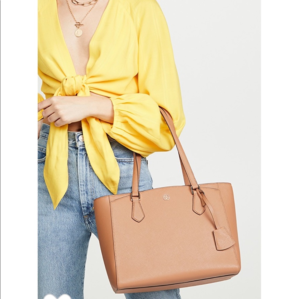 Tory Burch Robinson Tote Shoulder Bag Tan Purse